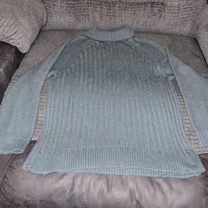 Altar’d State thick sweater. Brand new. Never worn Size medium.